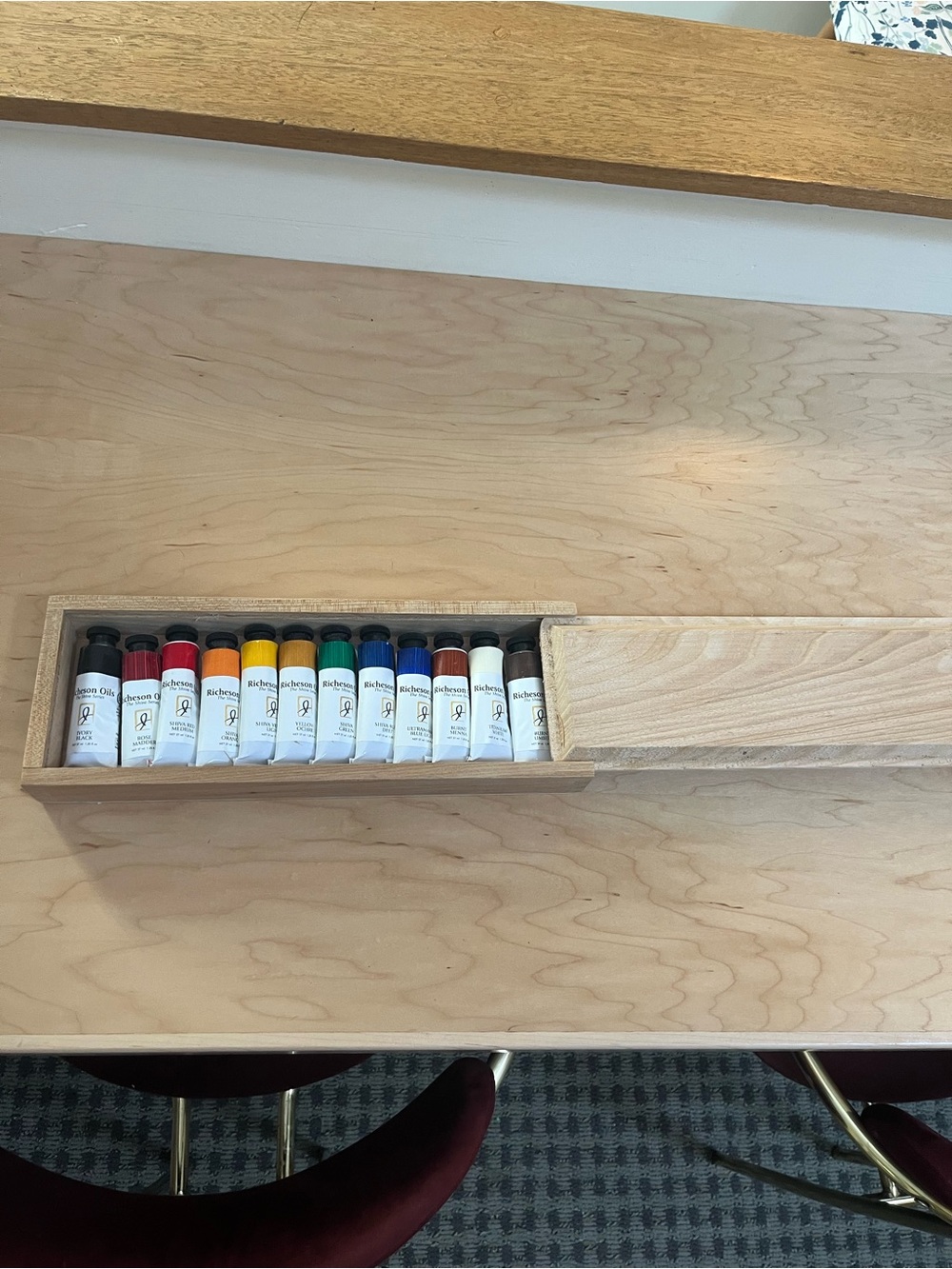Brand new oil paint set